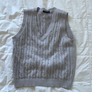 Brandy Melville knit vest!